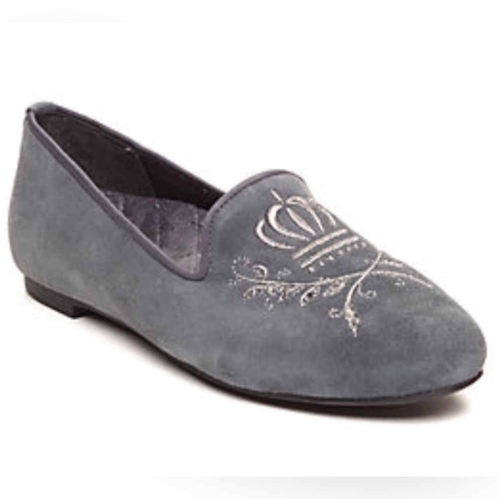 Vionic Gray Suede Embroidered Crown Loafers